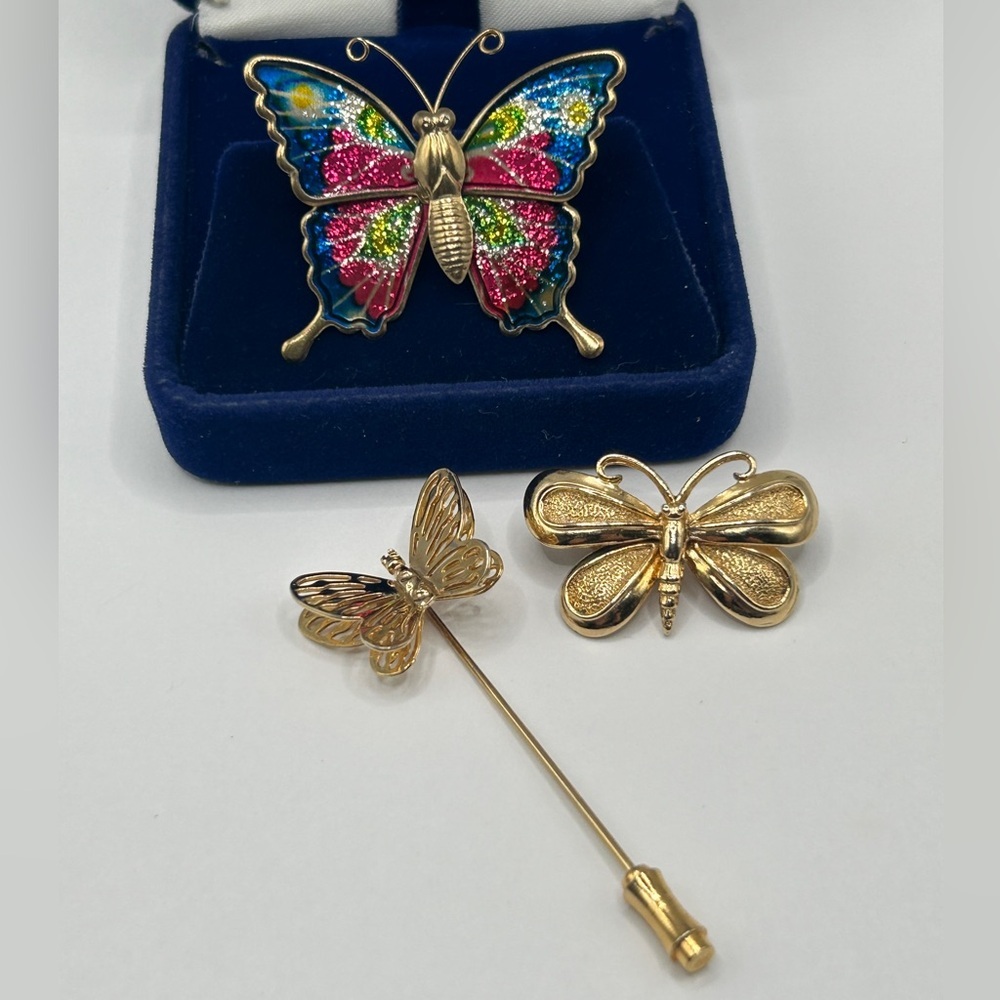 3 Lot Vintage Butterfly Brooch Set Gold Blue Pink Green Yellow​ - Picture 2 of 13